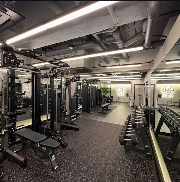 ReXeR PeRSoNaL GyM赤坂